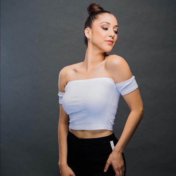 Meet your Posher, Jacquelyn - Picture 1 of 1